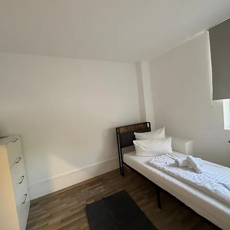 Europension Aparthotel *